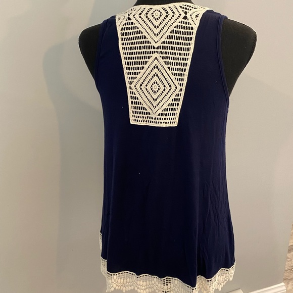 Crotchet Detailed Papermoon Tank - Picture 3 of 7